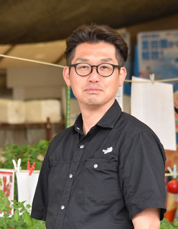 濵地利幸
